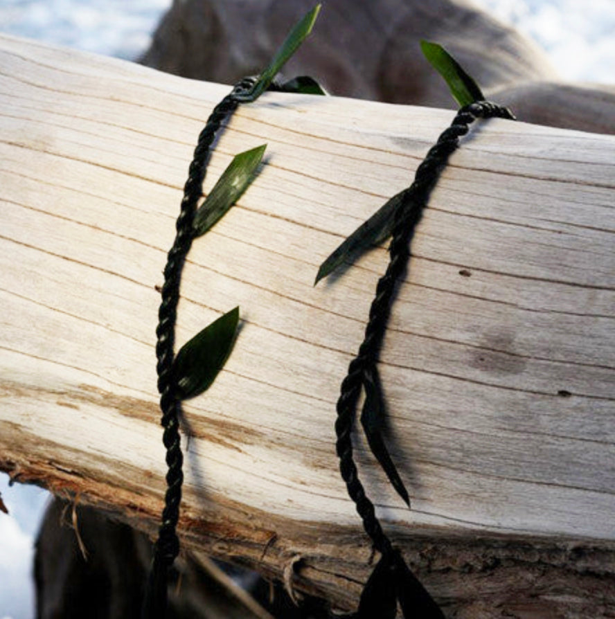 Single ti leaf Lei